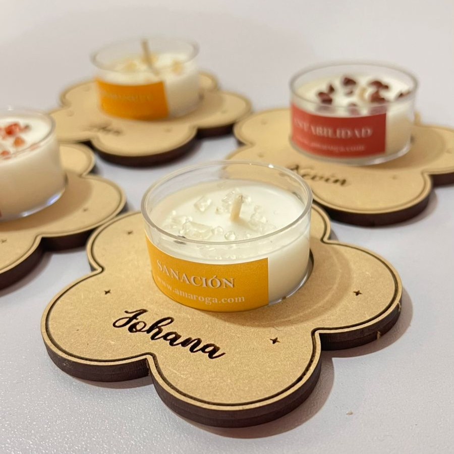 amaroga-porta-vela-flor-con-vela-personalizado-recordatorio